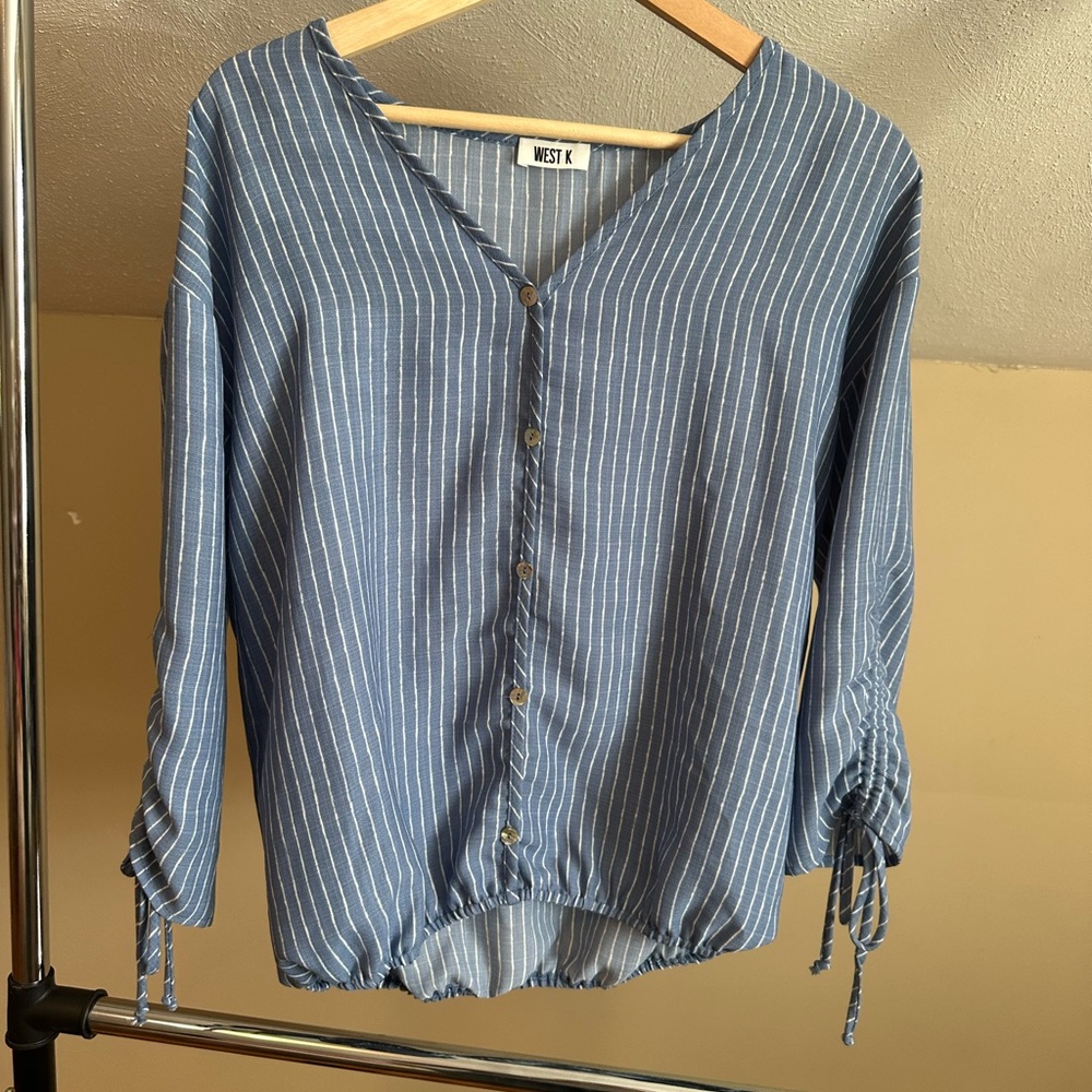 Blue Pinstripe V-Neck Blouse With Ruched 3/4 Tie Sleeves